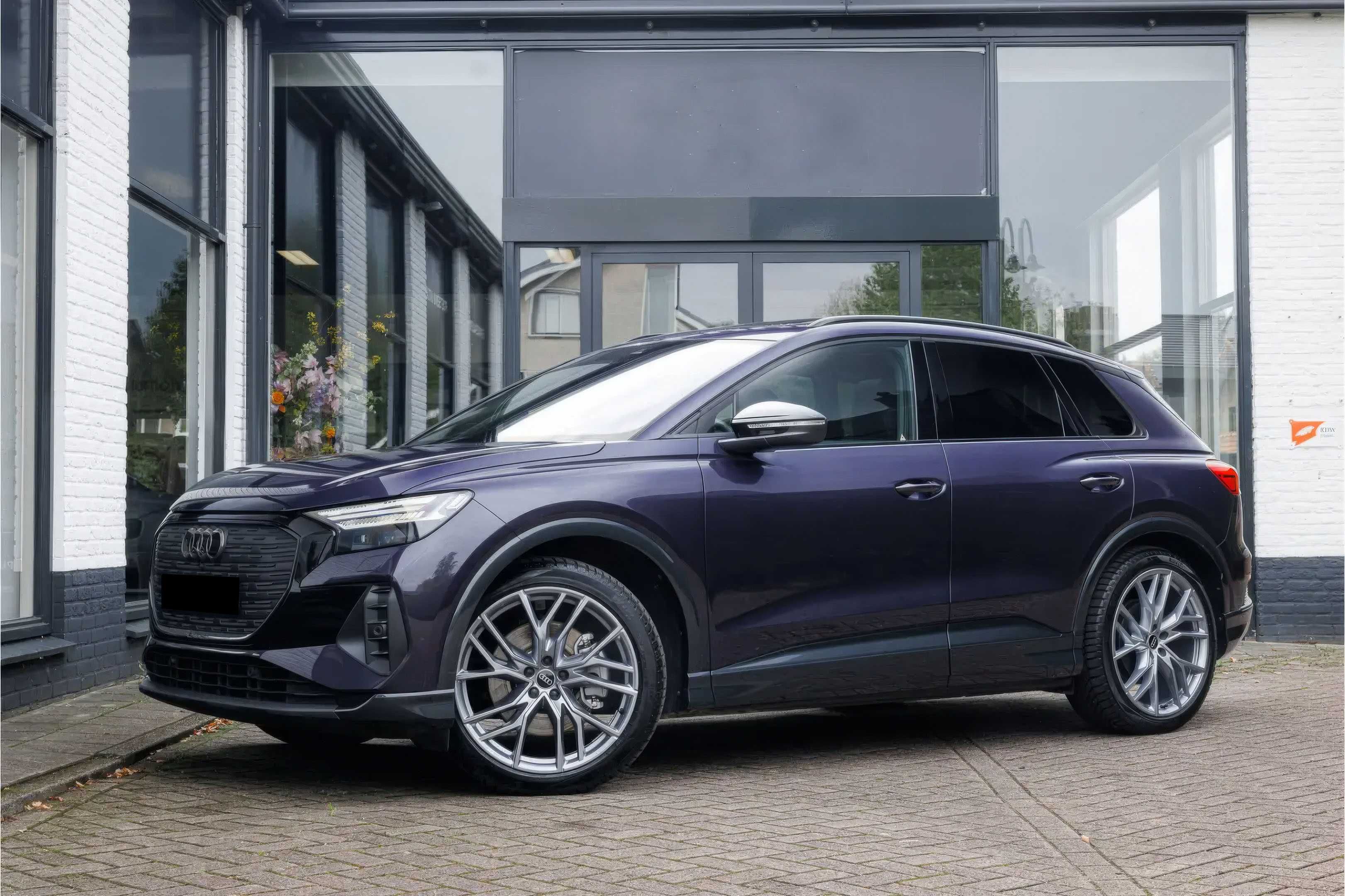 2024 Audi Q4 e-tron