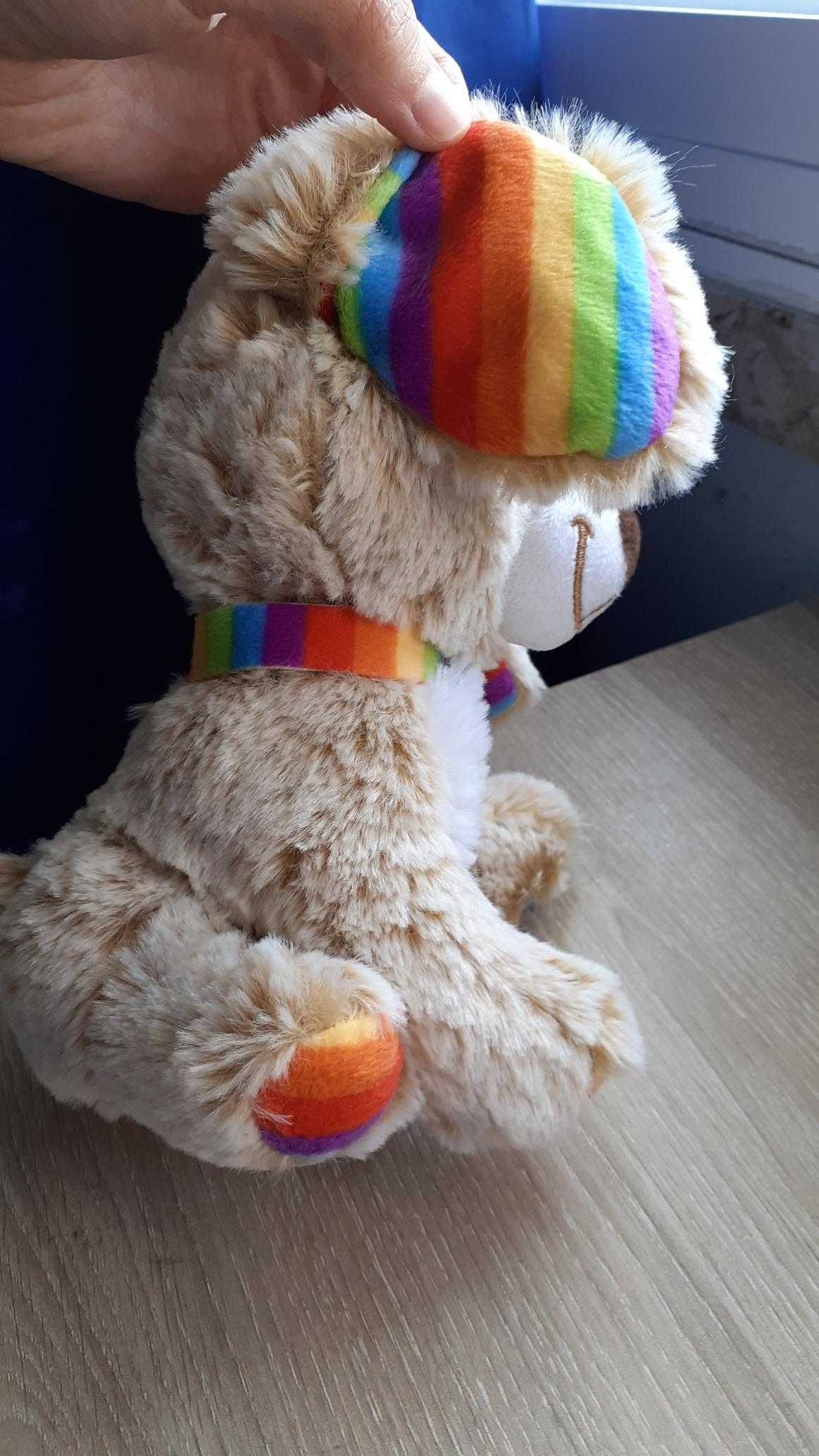 Peluche cão fofo com arco irís NOVO com etiqueta