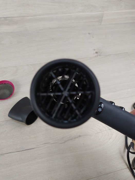 Revlon RVDR5823 Fast & Light Suszarka do włosów USZKODZONA