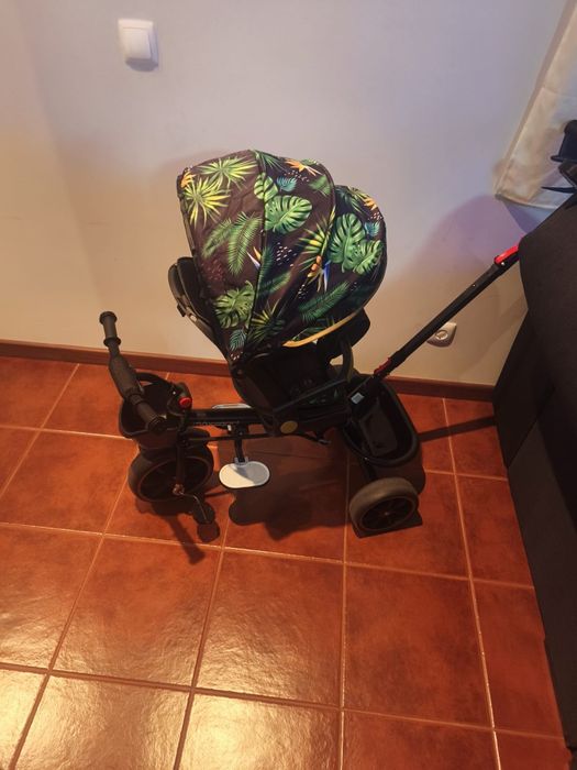 Triciclo como novo
