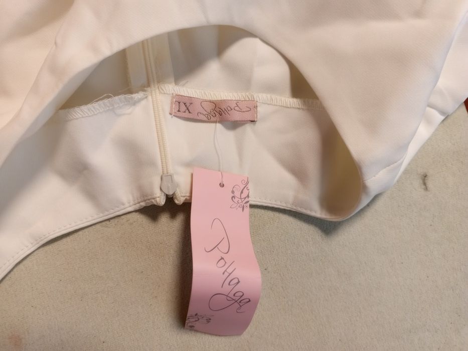 Платья  женские новые