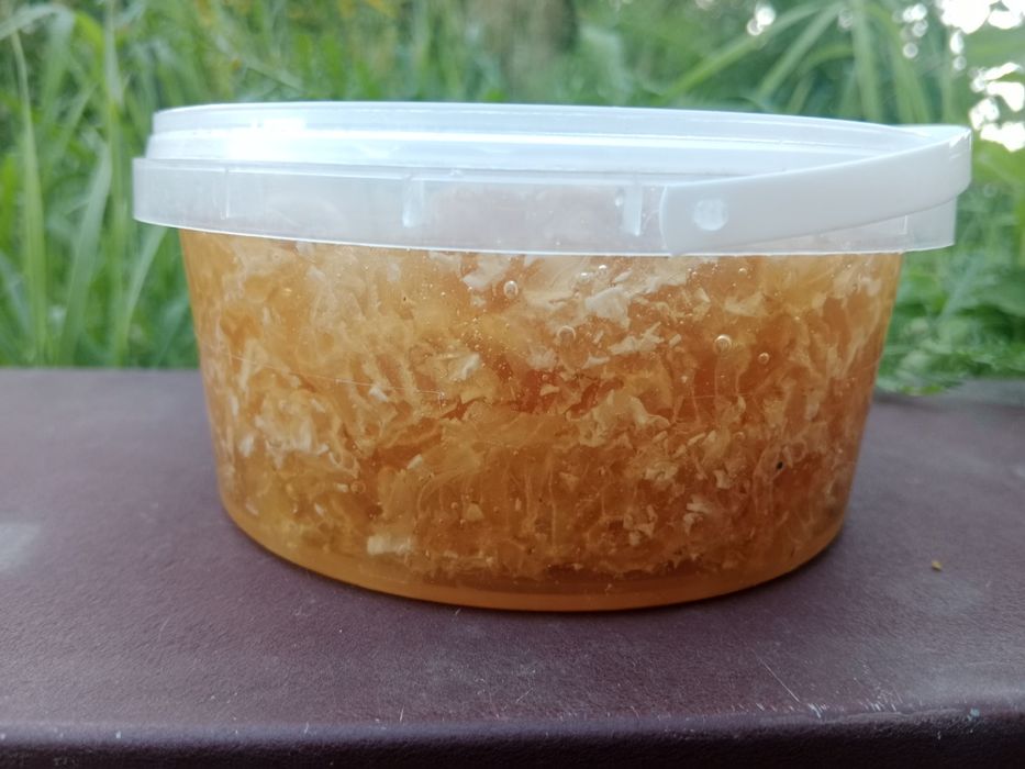 Сотовий мед акація