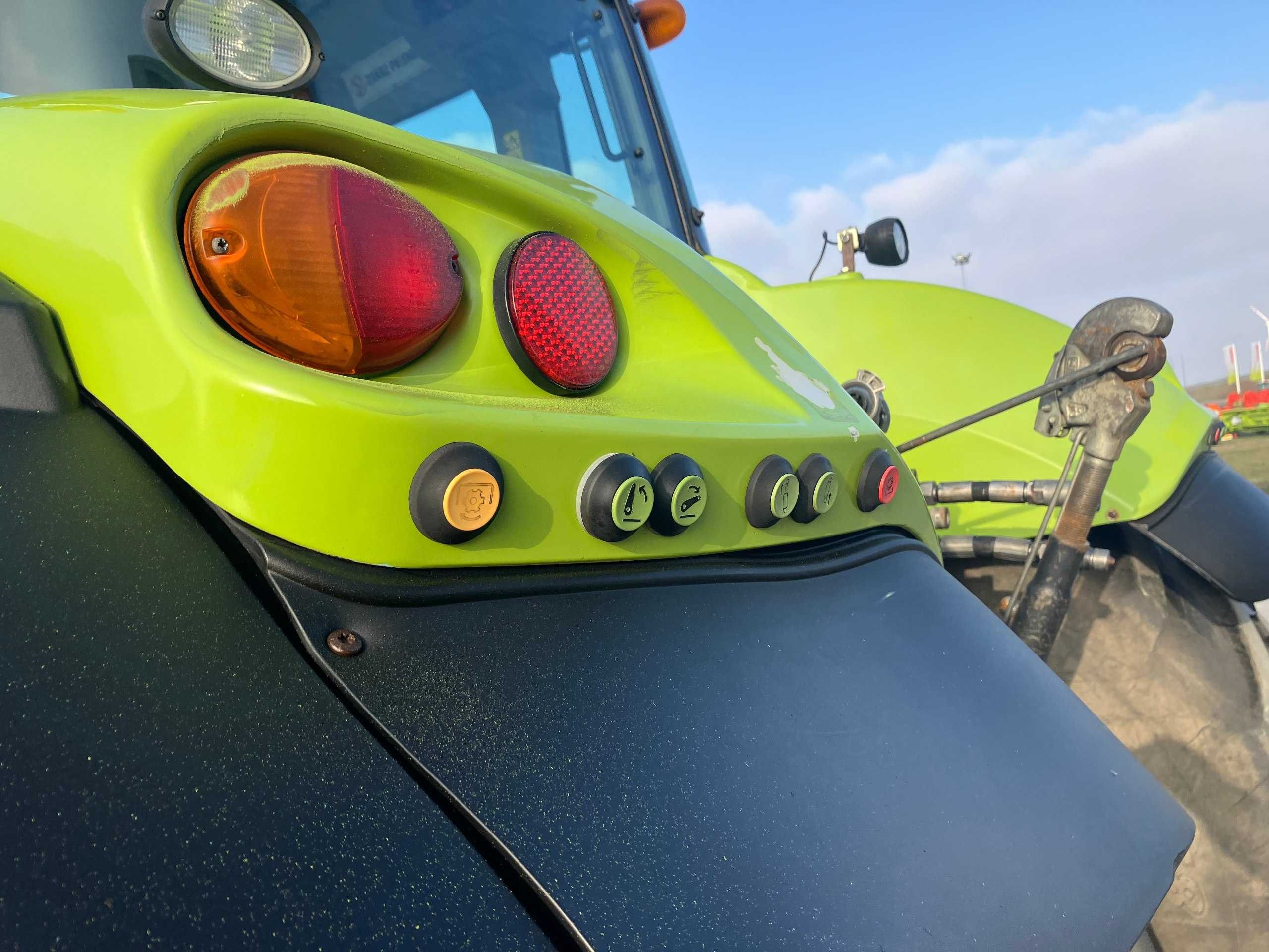 Трактор Claas Axion 840 2012 рік , наробіток 8264 мото/год