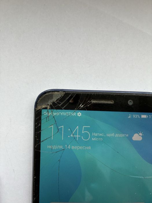 смартфон телефон Huawei Y5 2018