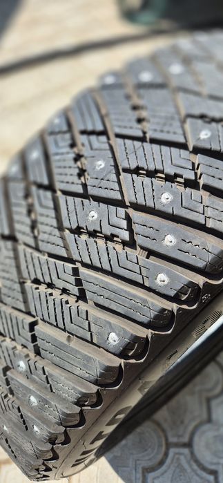 Шини Goodyear UltraGrip Ice Arctic 225/55 R16 99T (шип)