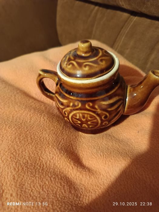 Czajniczek z czasów PRL