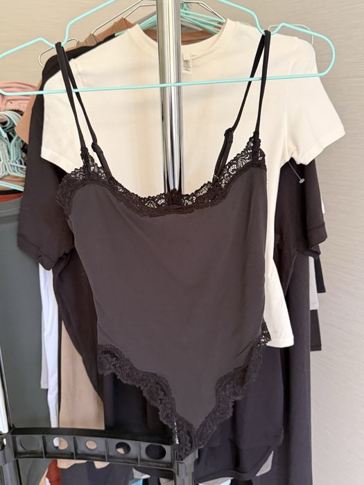 Skims футболки ,боді ,лонги xs ,S,L,M,XL оригінал