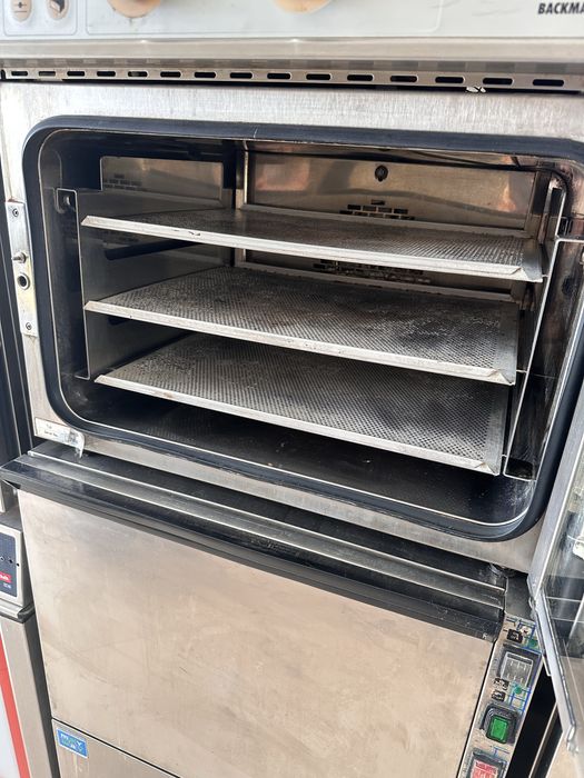 Пароконвектомат Eloma 220 v