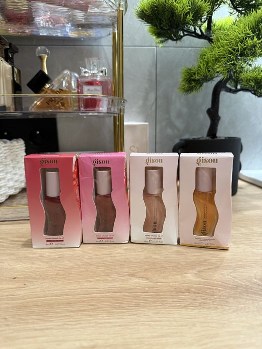 Zestaw olejków do ust Gisou honey watermelon strawberry cherry