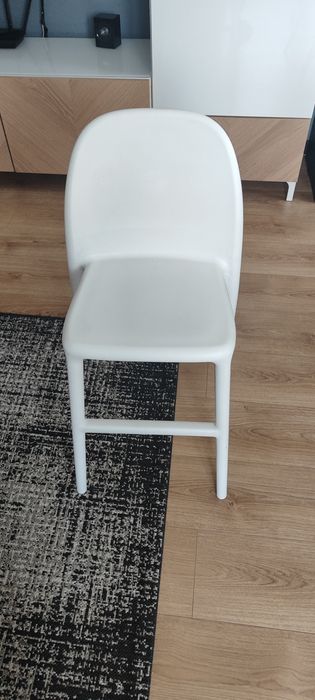 Krzesło Urban IKEA biale