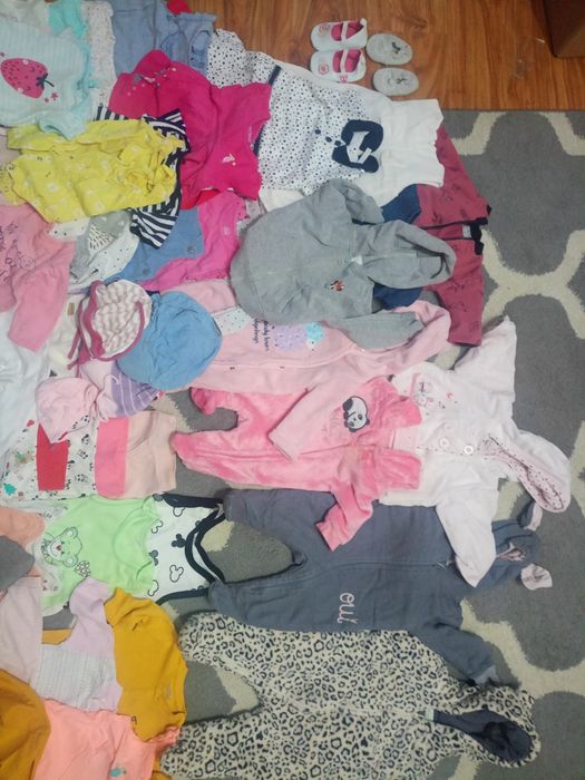 Ubranka dla dziewczynki roz. 56-62