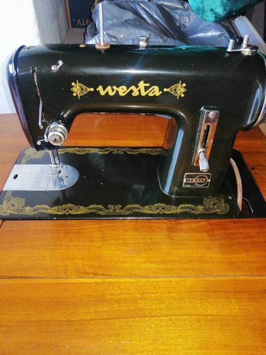 Maszyna do szycia Westa