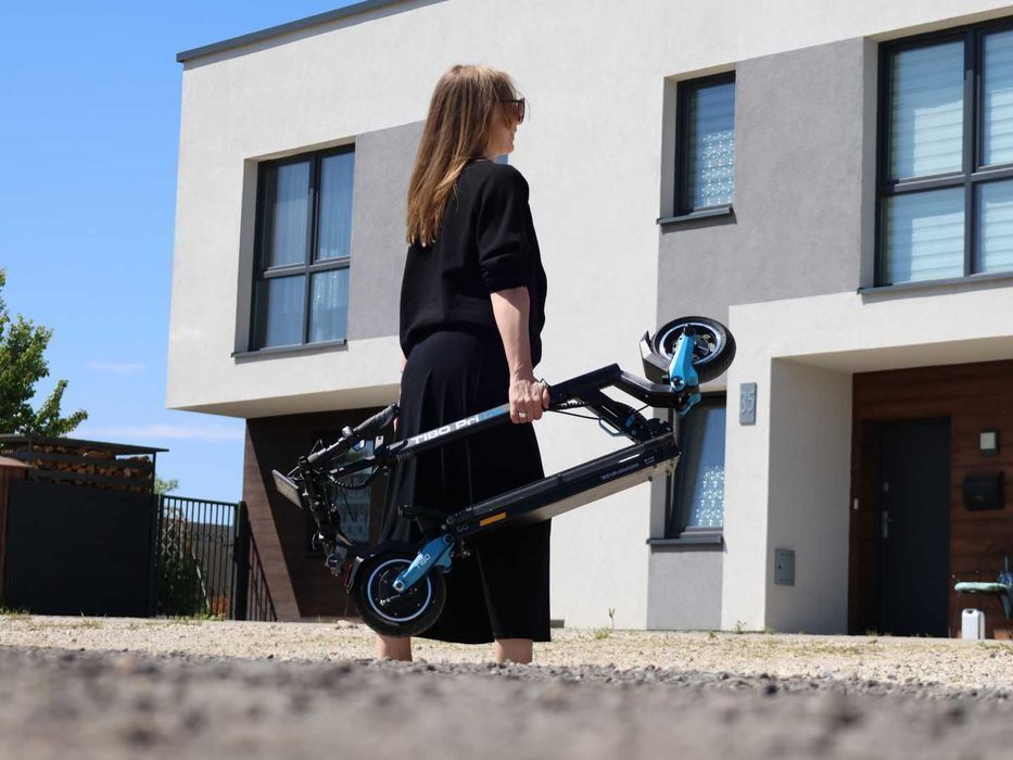 Najlepsza mała wodoodporna hulajnoga elektryczna 2024? tibo prime 3.0.