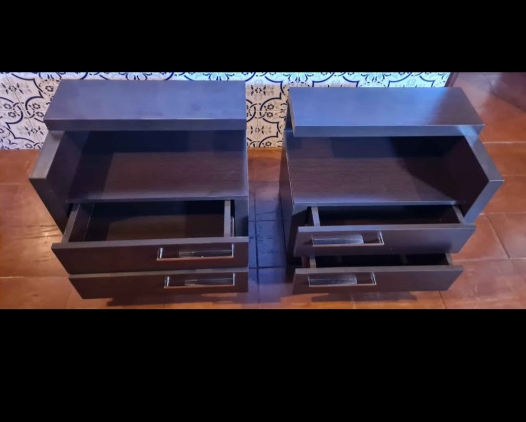 Mesa de cabeceira