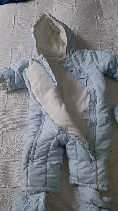 NOVO - CHICCO KISPO bebé impermeável 6 M - inclui Gorro ,Luvas e Botas