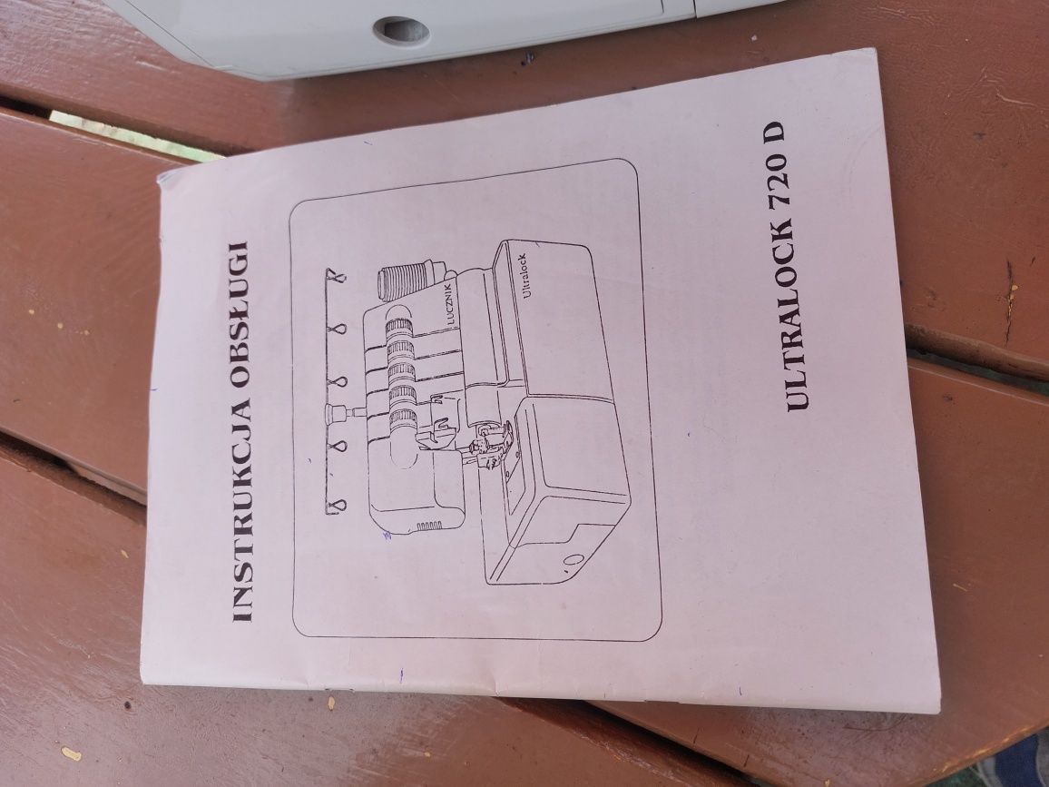 Overlock Łucznik 720d owerlok