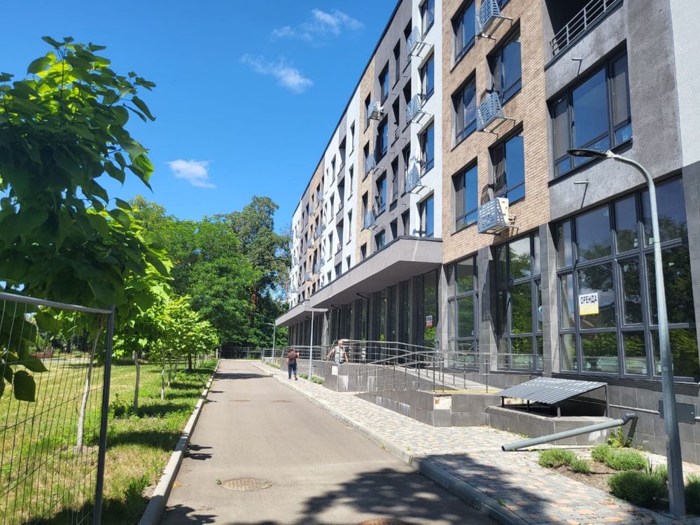 Фасадне приміщення 48.8 м², м. Київ ,Оболонський район