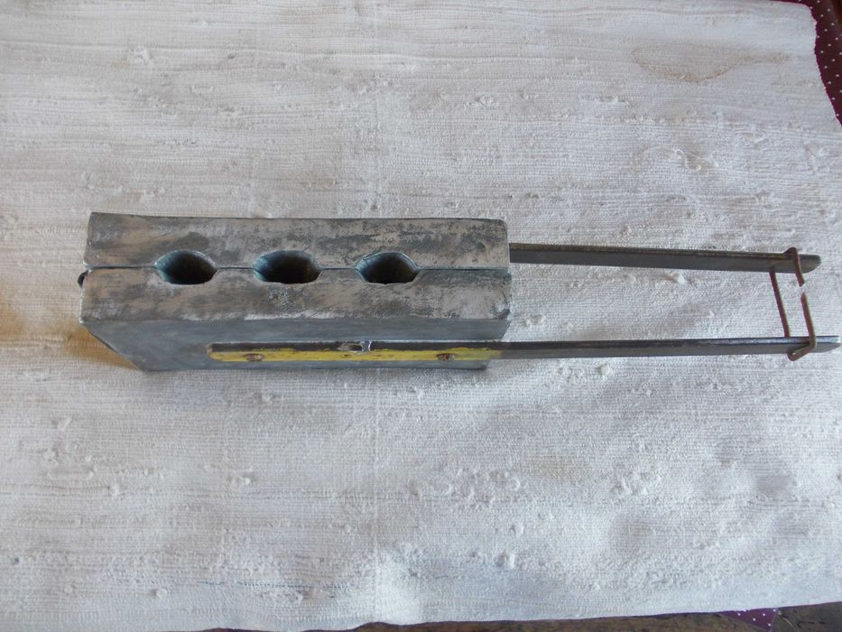 Antigo Molde para chumbos