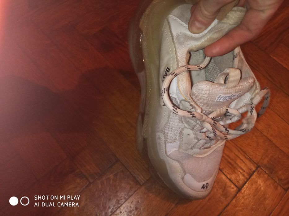 Кроссовки бу в хорошем состоянии