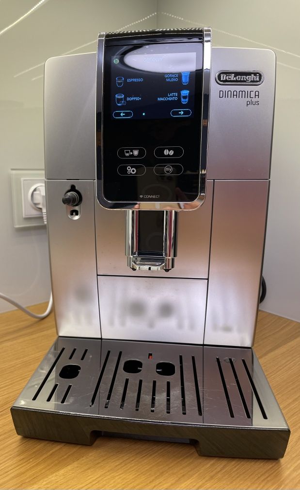 Ekspress De'Longhi Dinamica Plus ECAM 370.85.SB