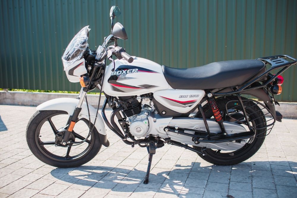 BAJAJ Boxer 150 UG