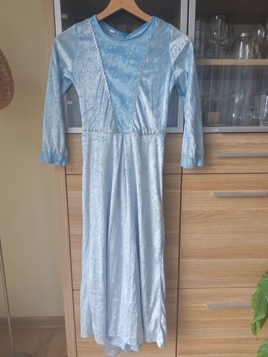 Strój kostium przebranie sukienka Kraina lodu Anna