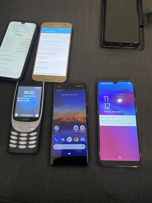 Смартфон Samsung Galaxy A40,S7