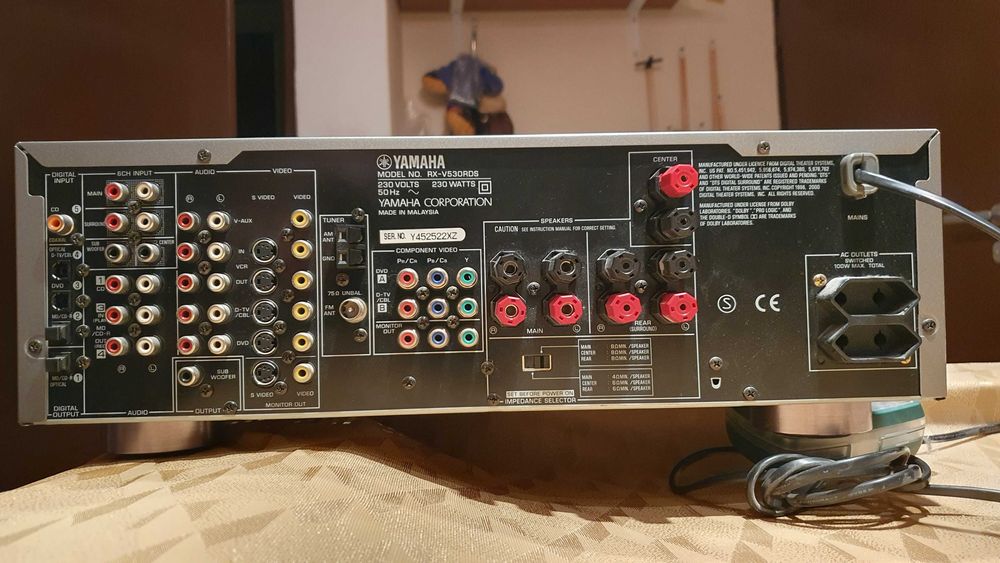 Kino domowe YAMAHA RX-V530RDS 5.1 + kolumny + pilot