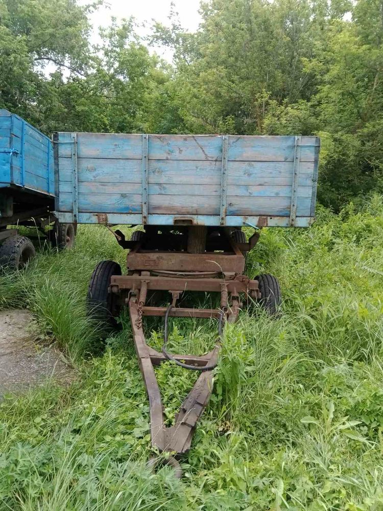 Продам прицеп 2ПТС-4
