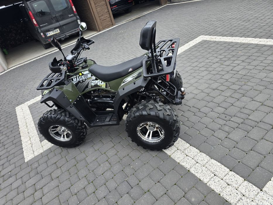 Quad magnum 250,  2020 rok, zarejestrowany I ubezpieczony