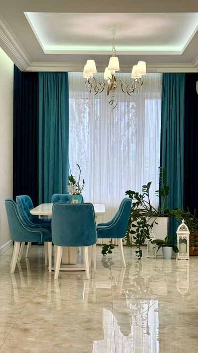 Продам будинок з гаражем та ділянкою! Район Щасливого!!!