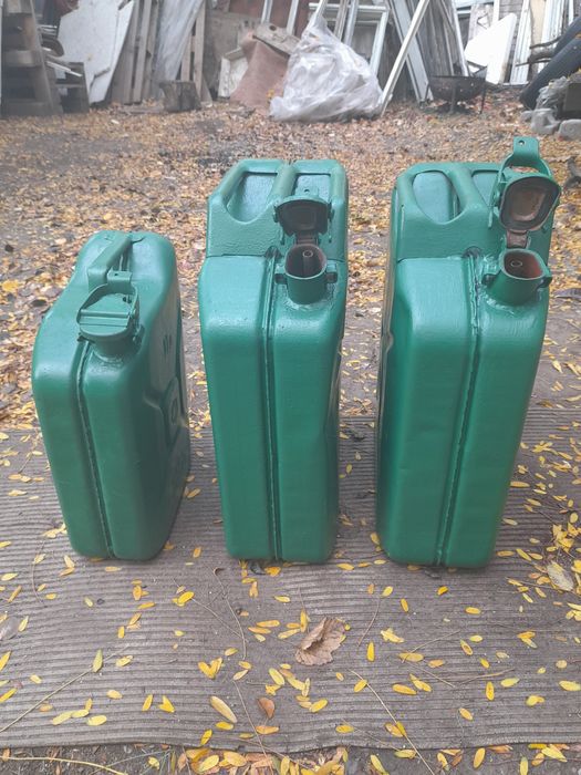 Канистра металл бу 20 и 10л