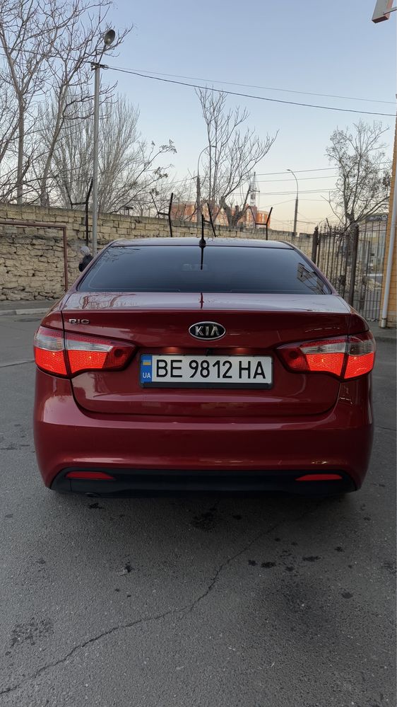 KIA RIO 2012, газ/бензин