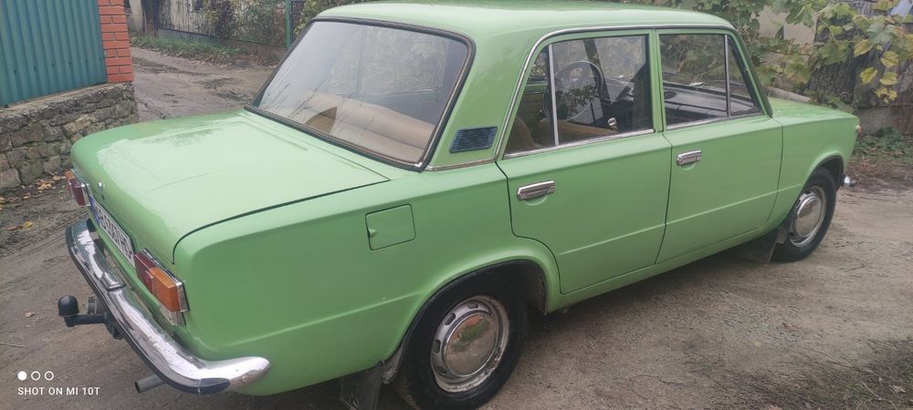 Автомобіль Жигуль