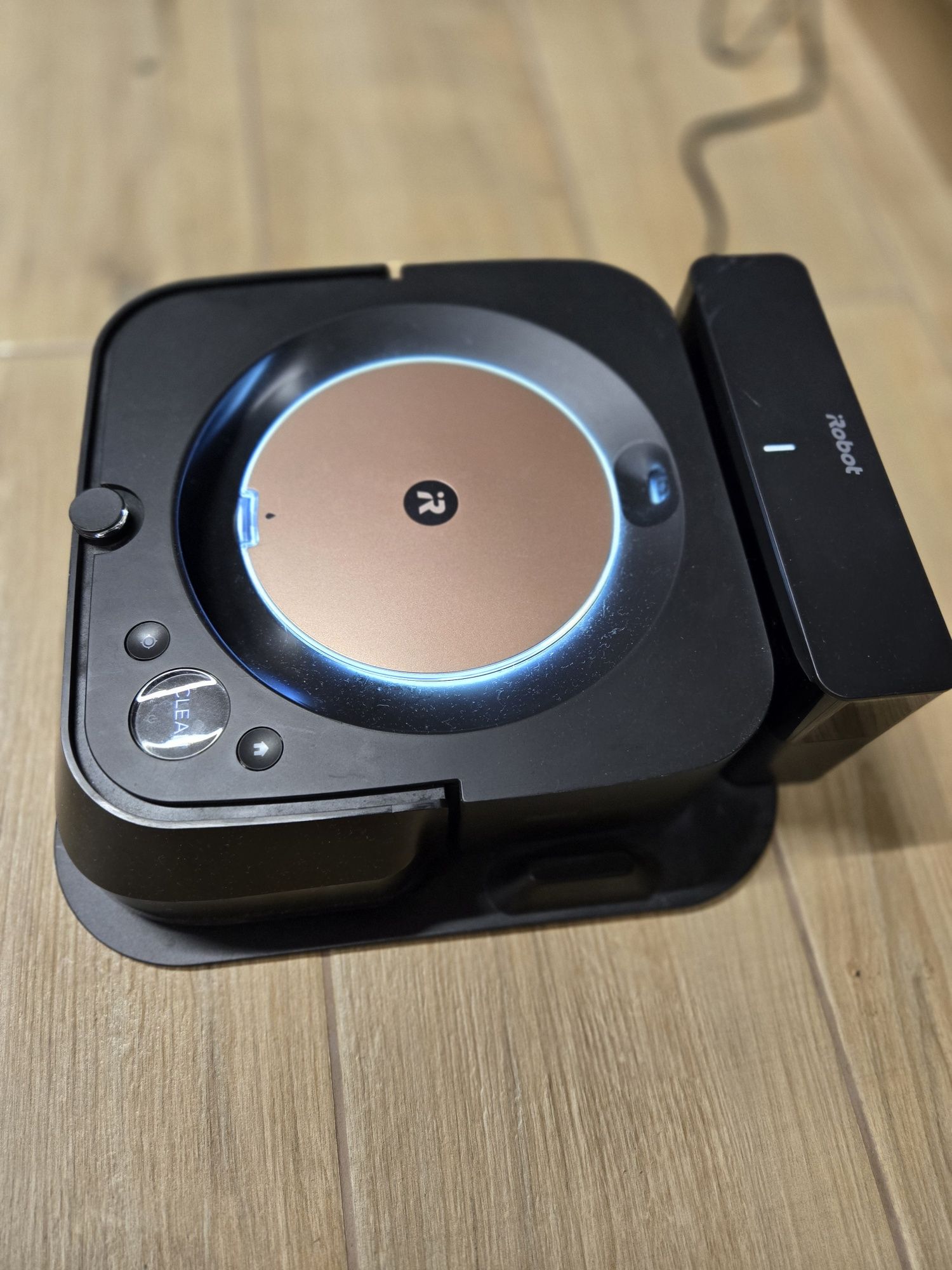 Робот полотер iRobot Braava Jet
