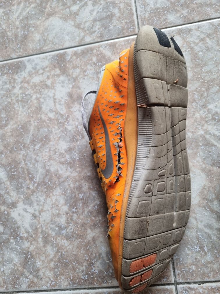 Sapatilha Nike Free 42