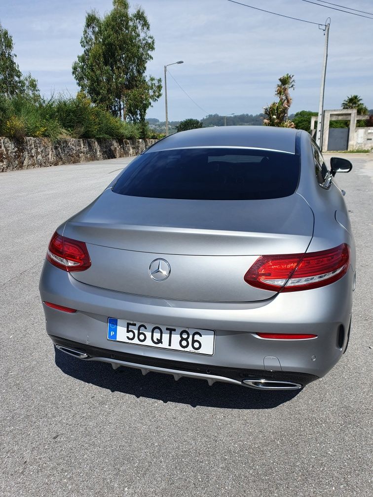 Vende mercedes c250 coupe amg