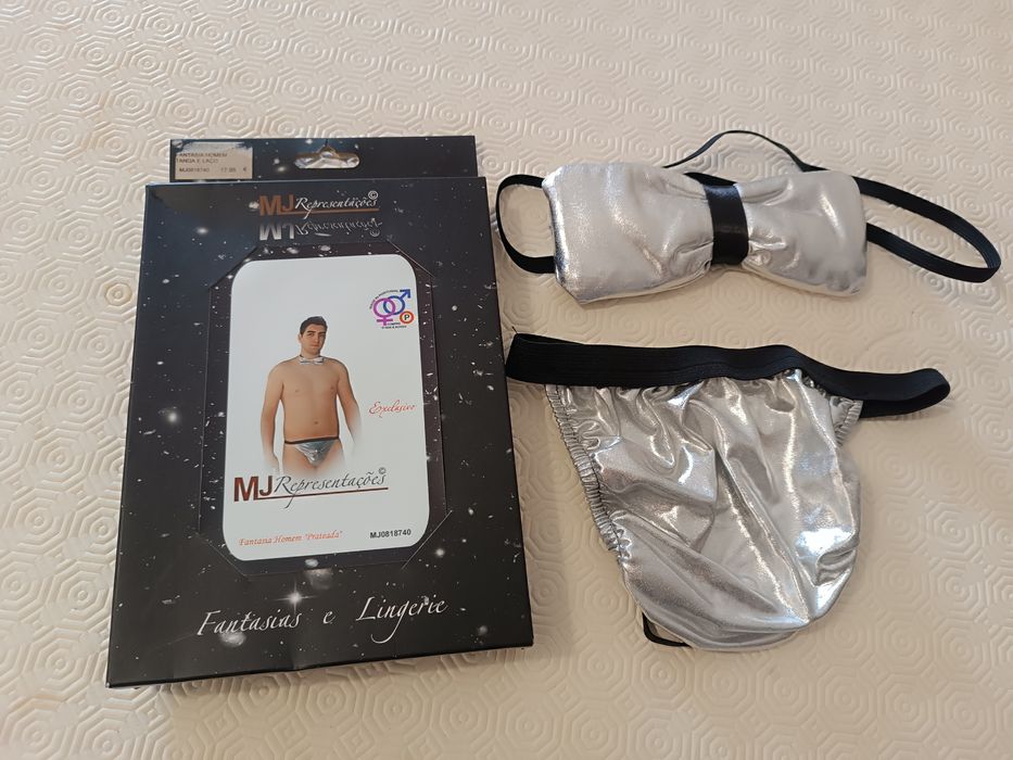 Conjunto Lingerie Masculina Prateada. Tanga e Laço