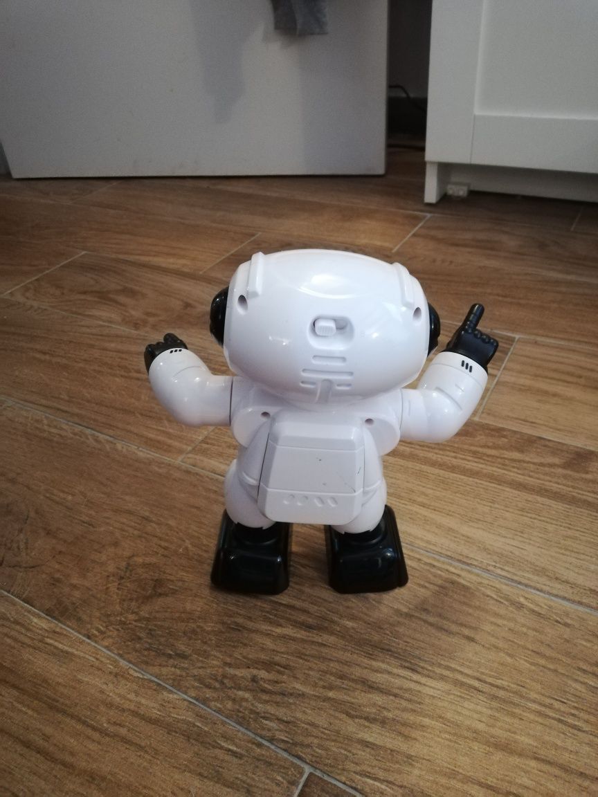 Robot Beats, robot com música e dança
