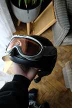 Kask narciarski brenda z goglami