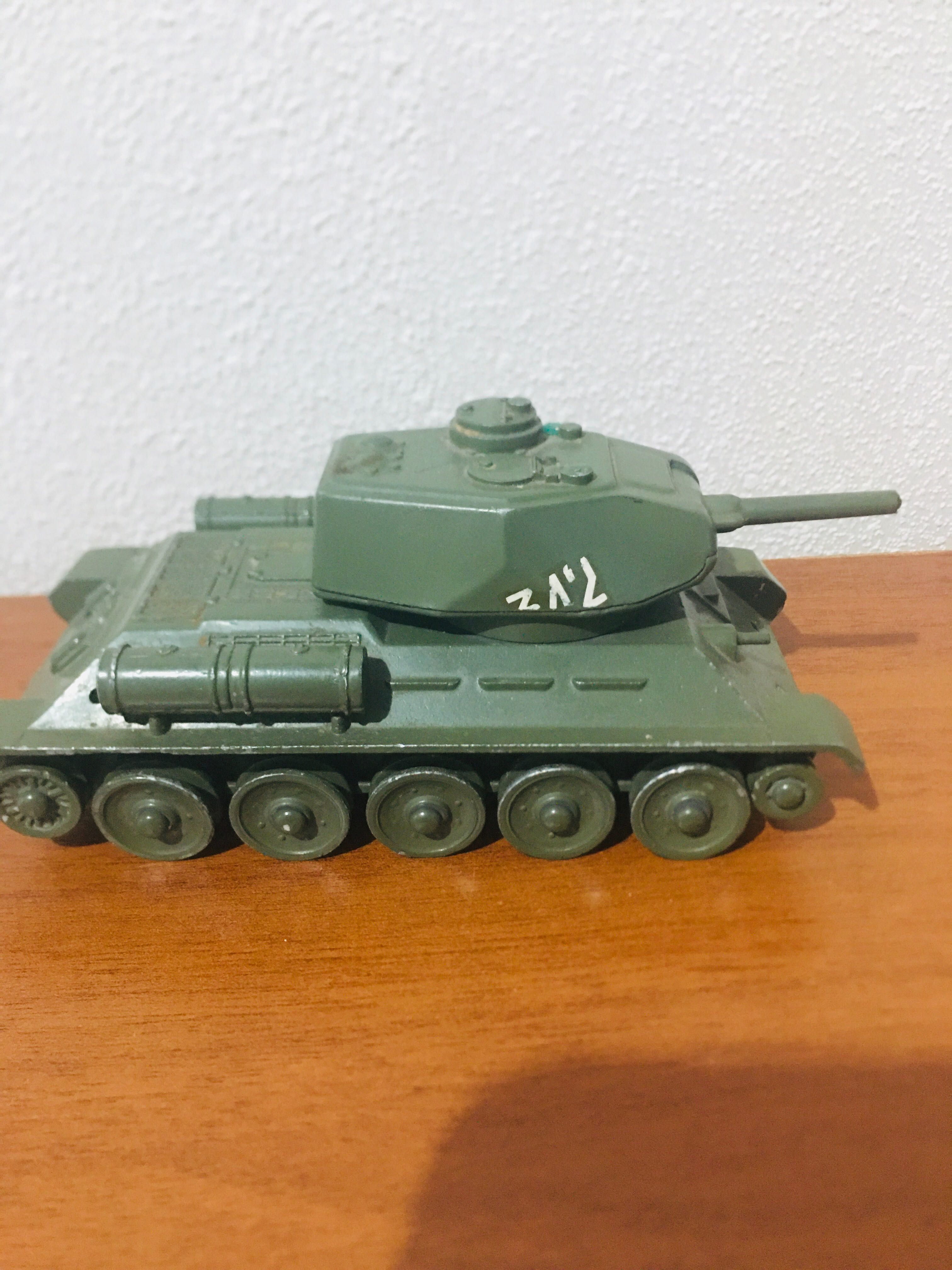 Танк Т -34 СССР В хорошем состоянии