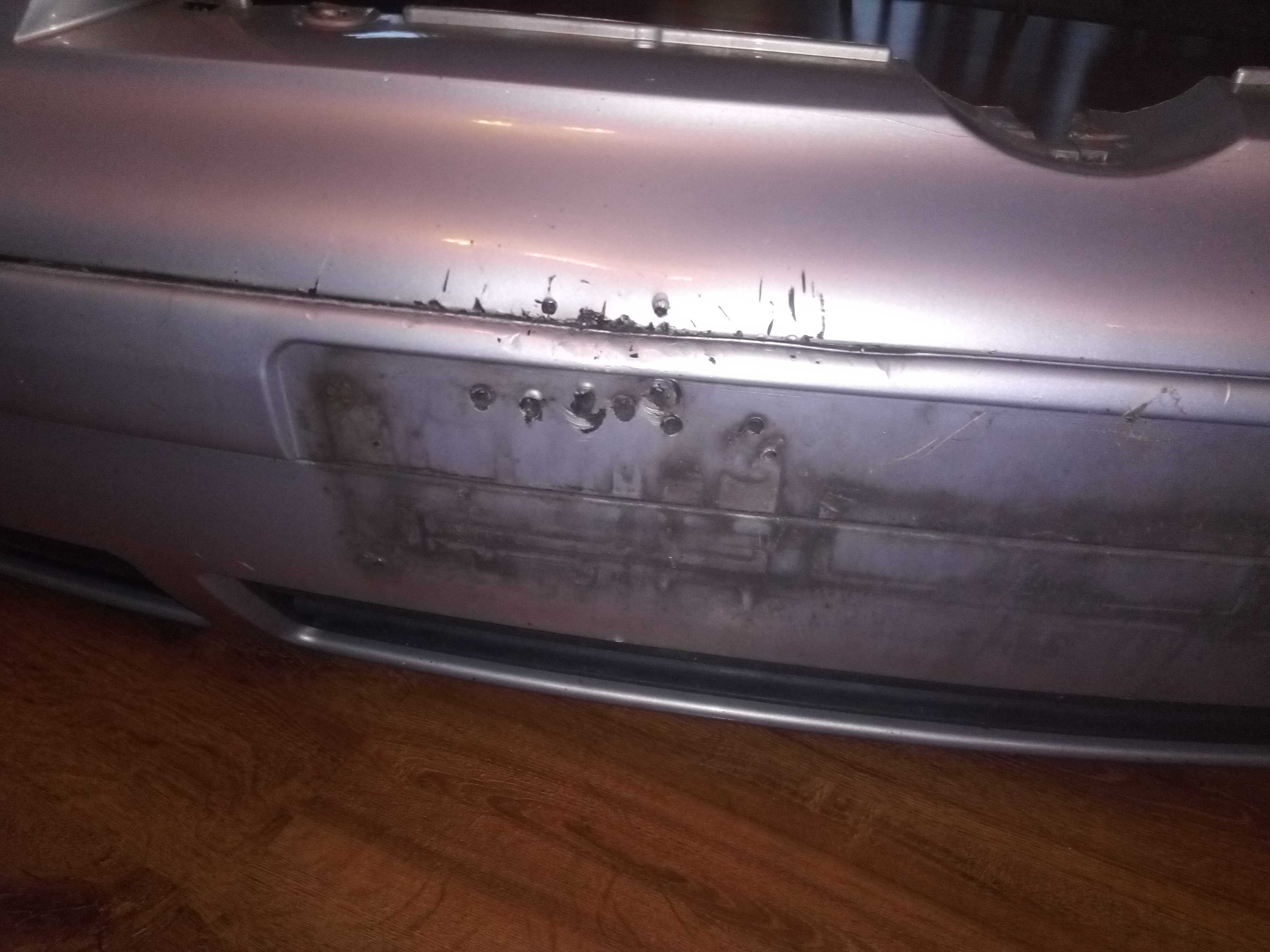 Zderzak Volkswagen Golf 4 IV kolor LB7Z