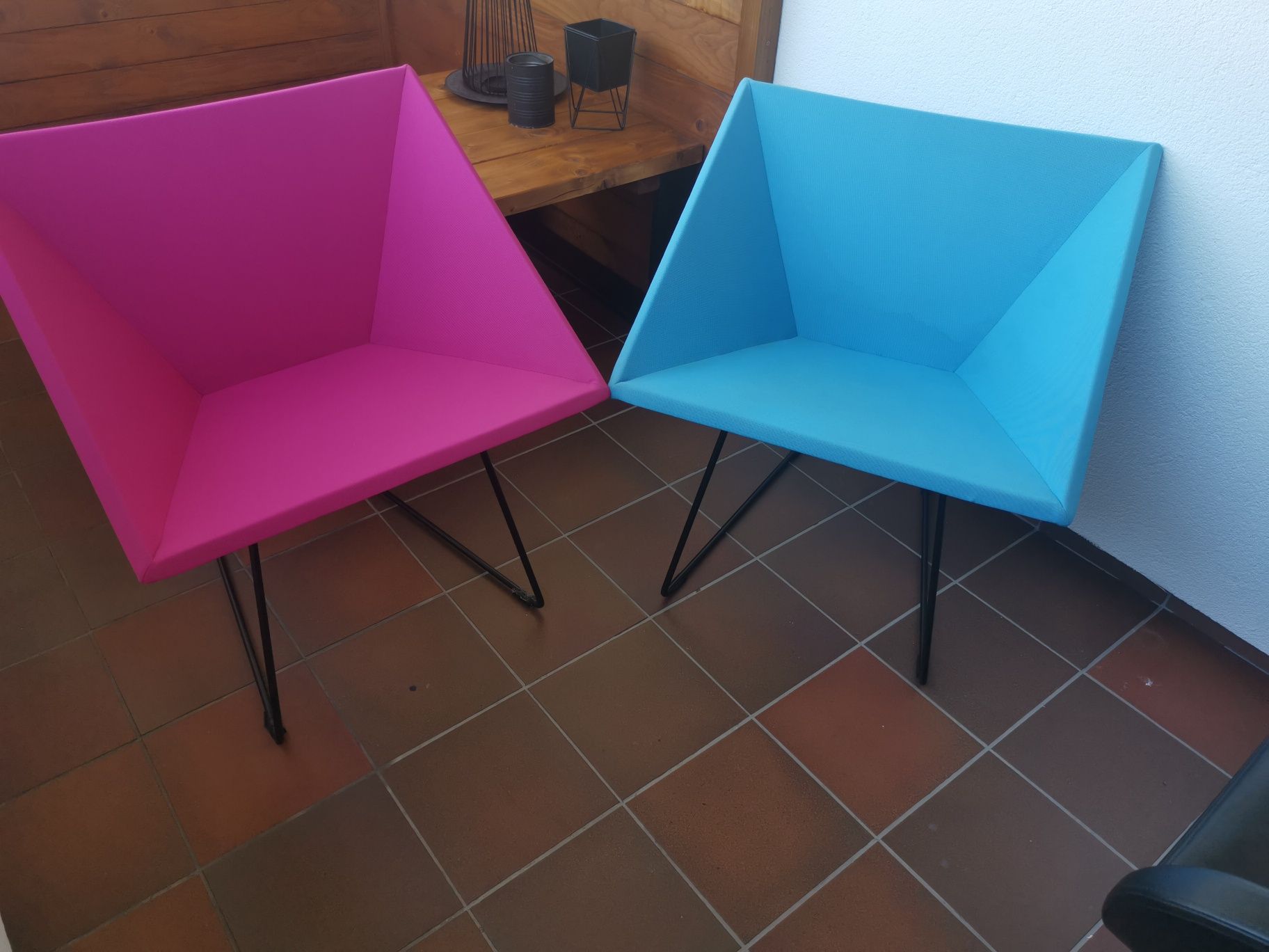 Sprzedam dwa krzesła / fotele model rm57