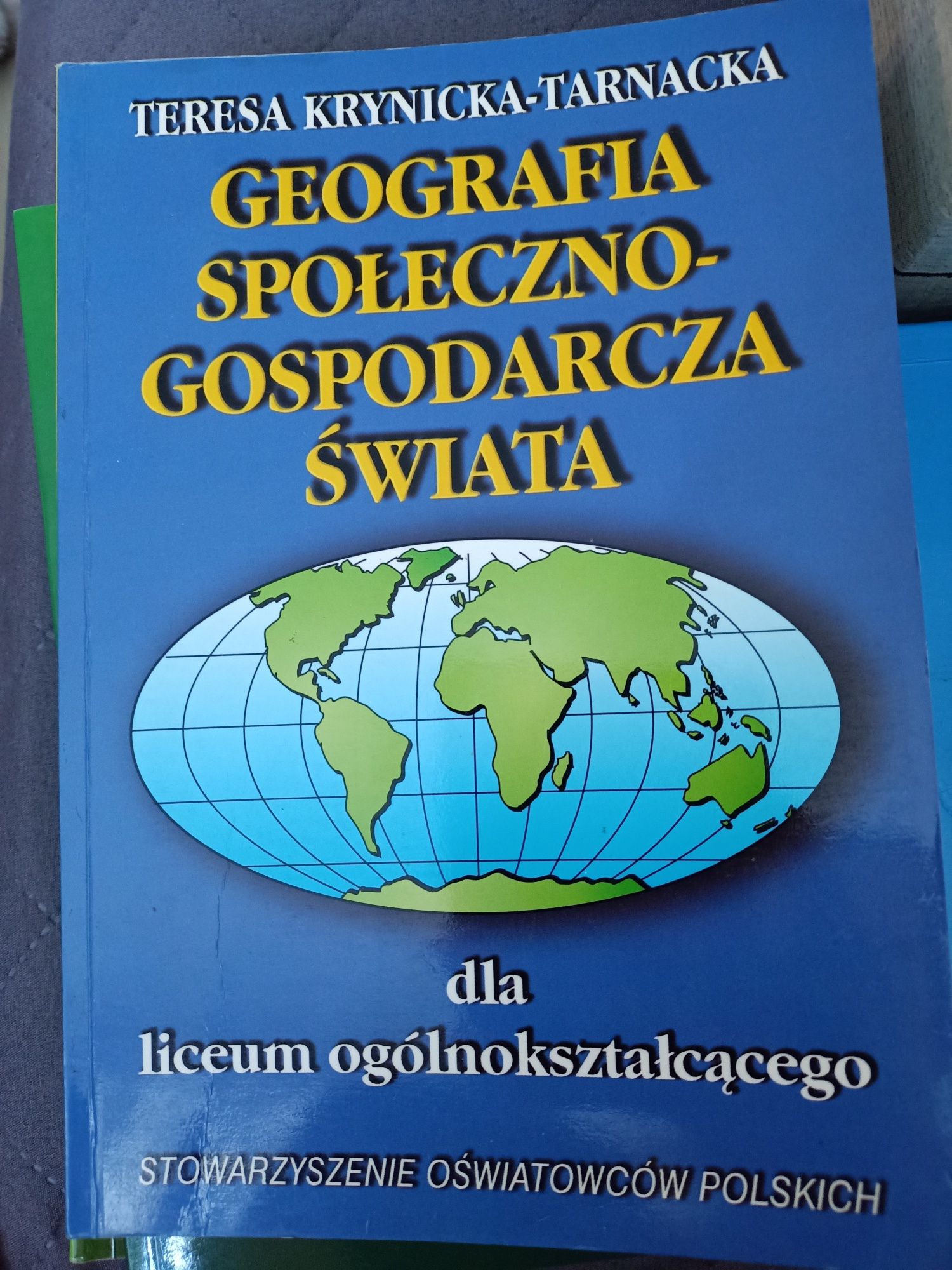 Książka Geografia Społeczno-gospodarcza Świata