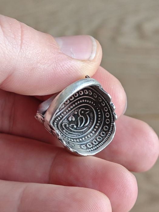 Срібна каблучка з малахітом