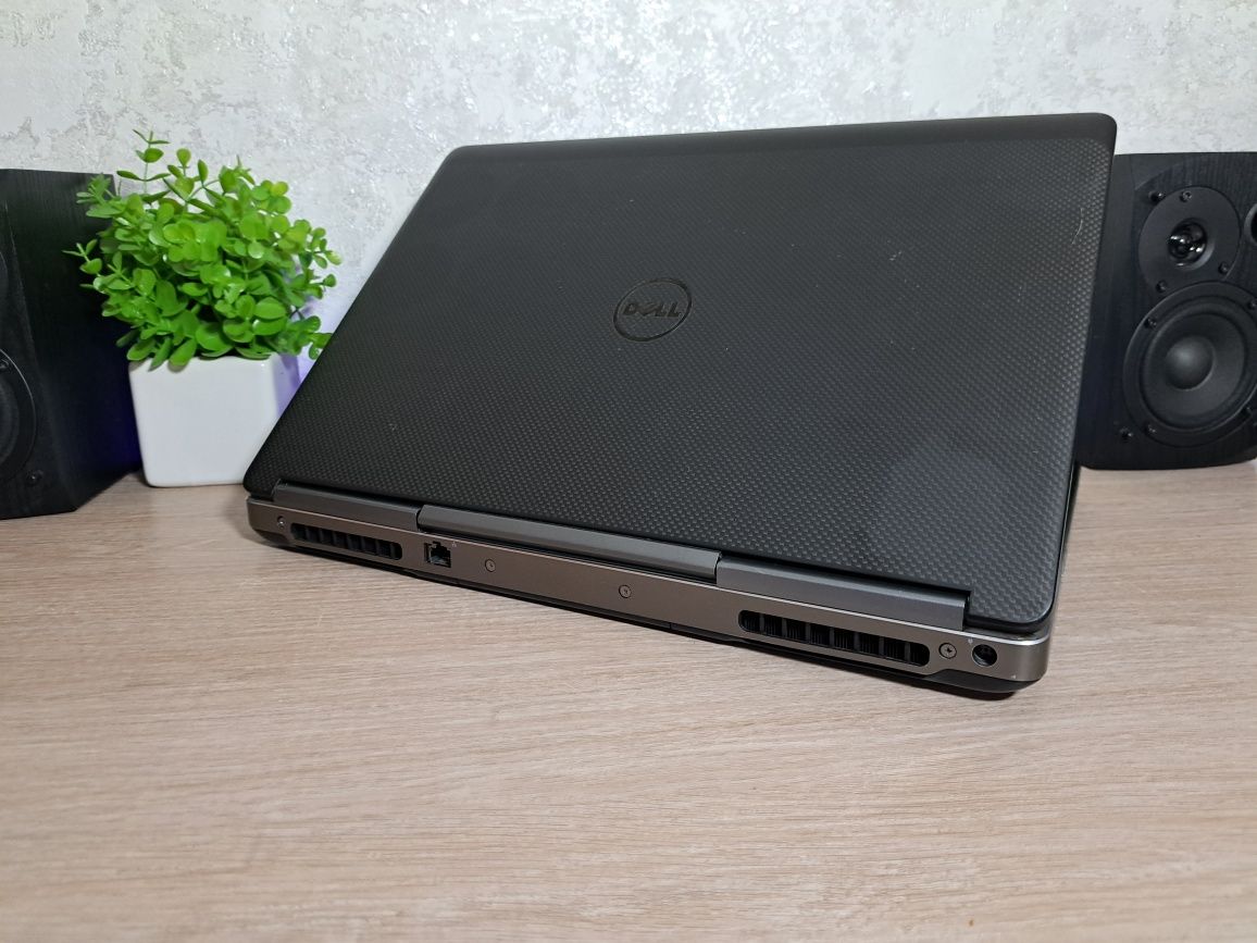 Ноутбук Dell 7520/I7-6820HQ/8 Gb/256 Gb/Nvidia Quadro M1200