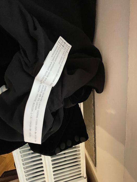 велюрова безрукавка кофта Zara жилетка  чорна светр безрукавка