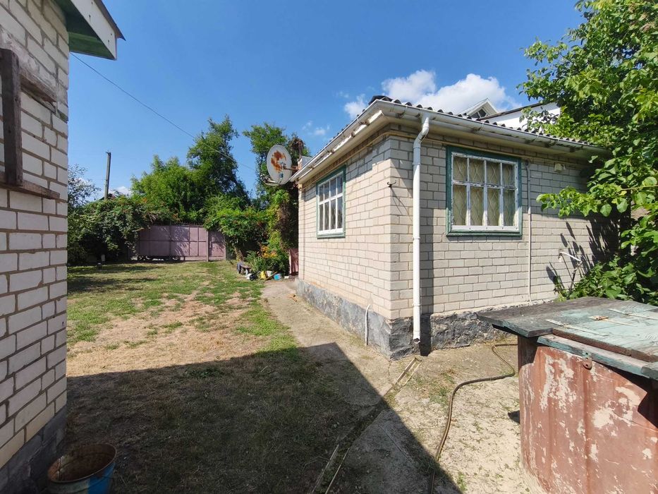 `Будинок від Кременчука 30 км по дуже добрій дорозі, с.Попівка