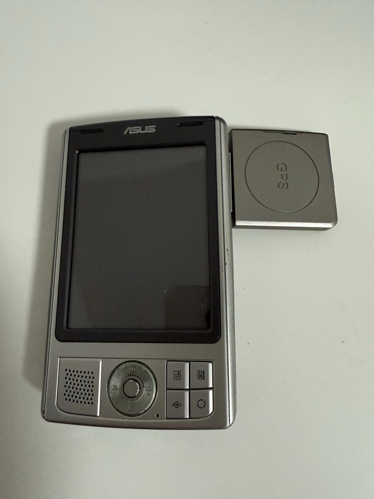 Palmtop ASUS  A639N