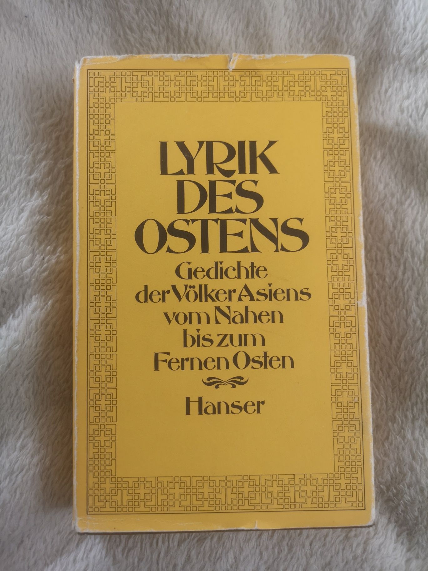 Lyrik des Ostens - Hanser (j. niemiecki)